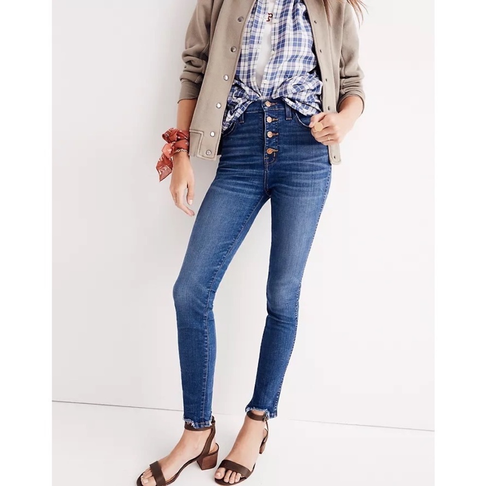 Madewell 10" High-Rise Skinny Jeans: Chewed-Hem Edition Size 26 - Picture 2 of 15